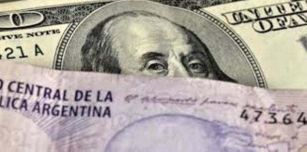 El misterio de las tasas bajas en pesos